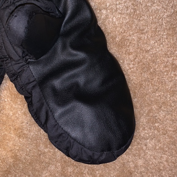 NWT The North Face Metropolis Mitt, Medium - Picture 5 of 10